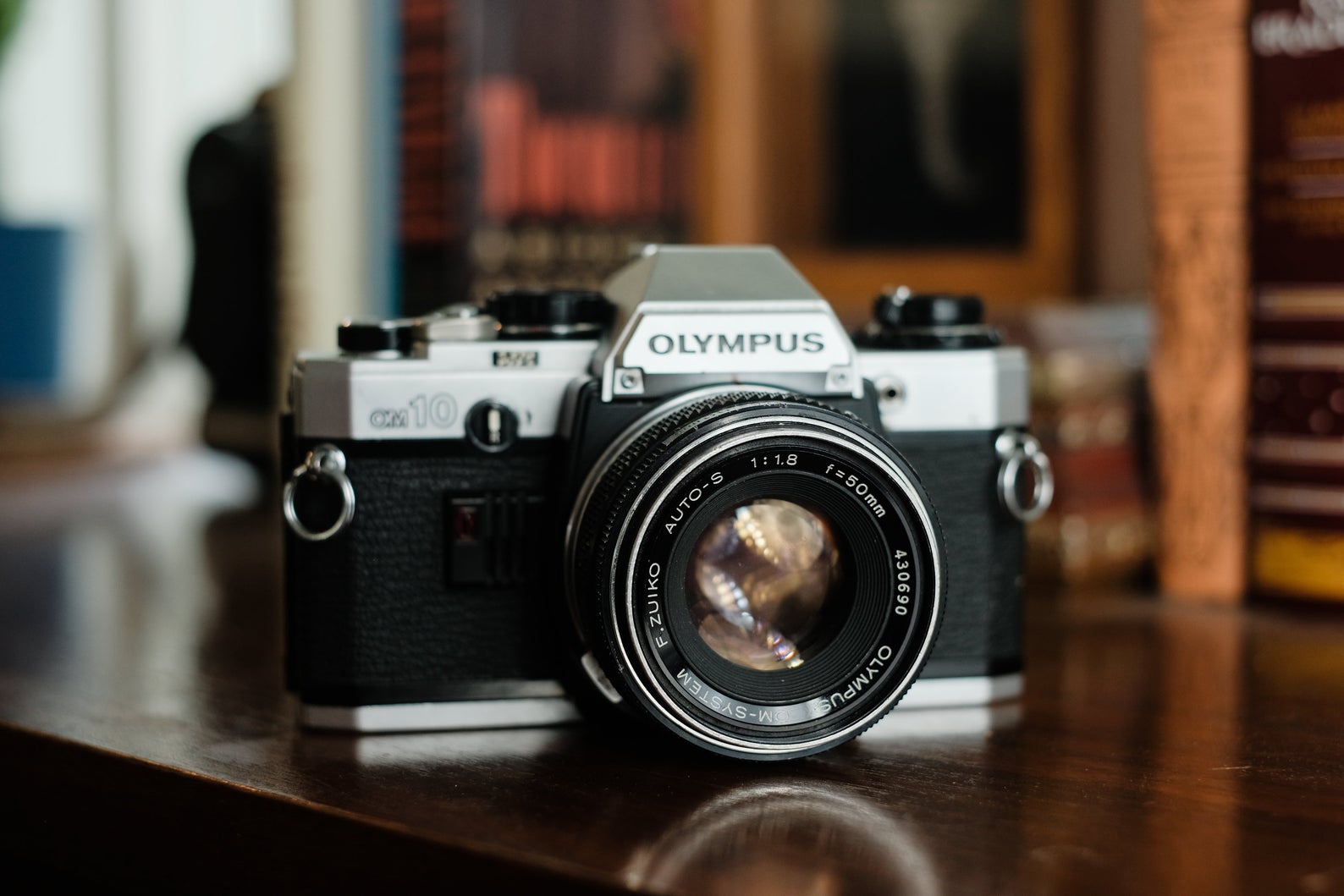 OlympusOM10